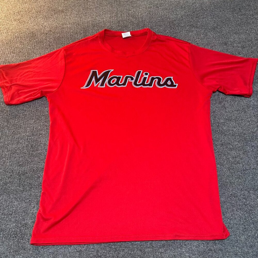 Miami Marlins MLB‎ Large Red Short Sleeve Shirt Mens